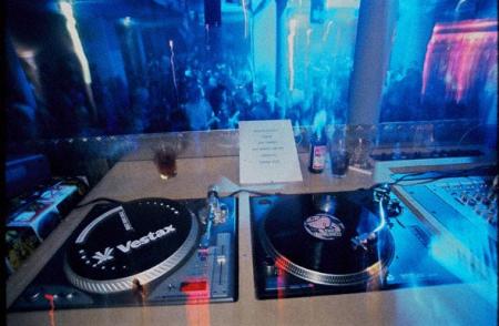 dj toto